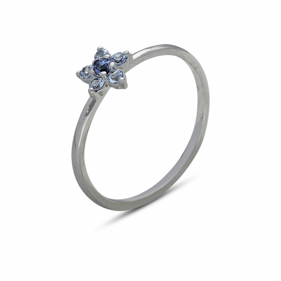 טבעת סדרת פרחים משובצת אבני קריסטל כחולות