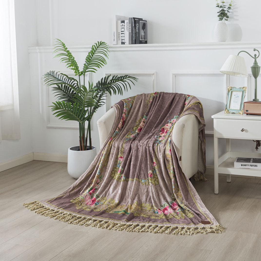 Torino Soft blanket with fringes