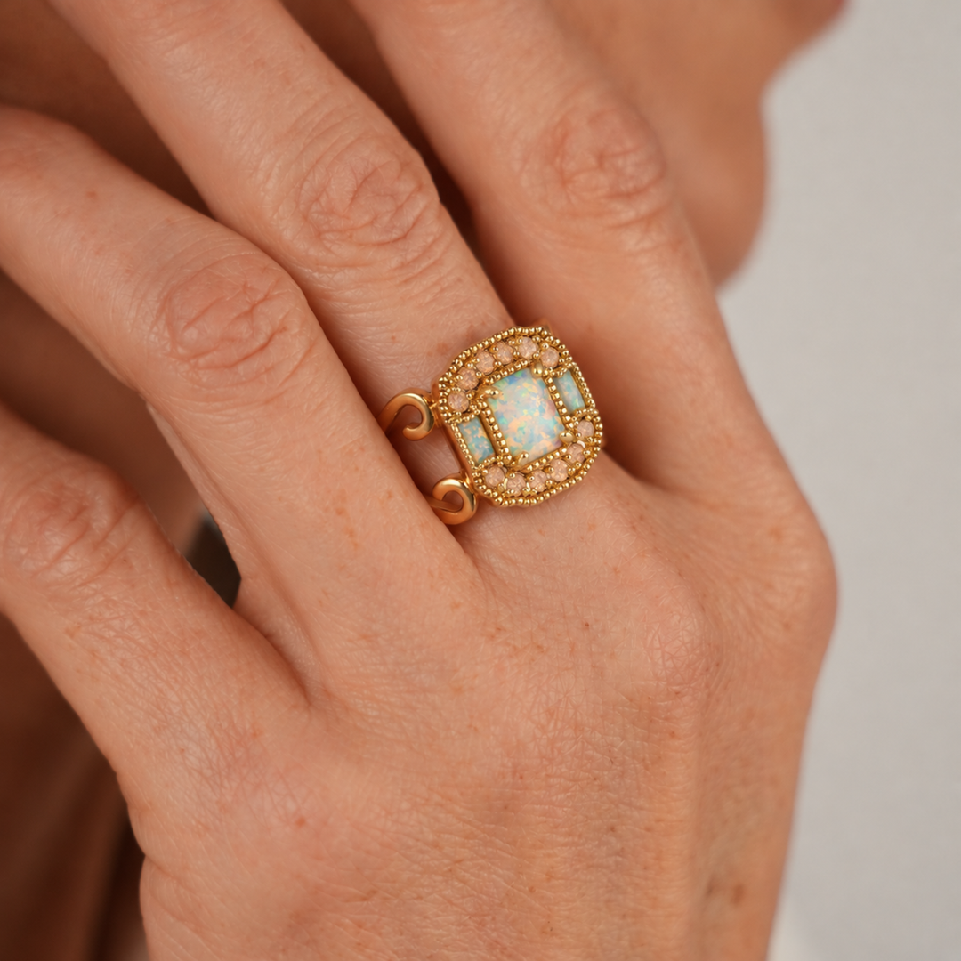 18K Vintage Gold Plated Rectangle Ring with Synthetic Opal - Volver - 4