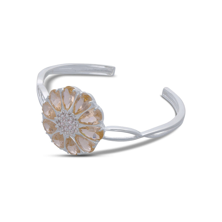 Bengal drop flower bracelet inlaid with champagne colored crystal stones