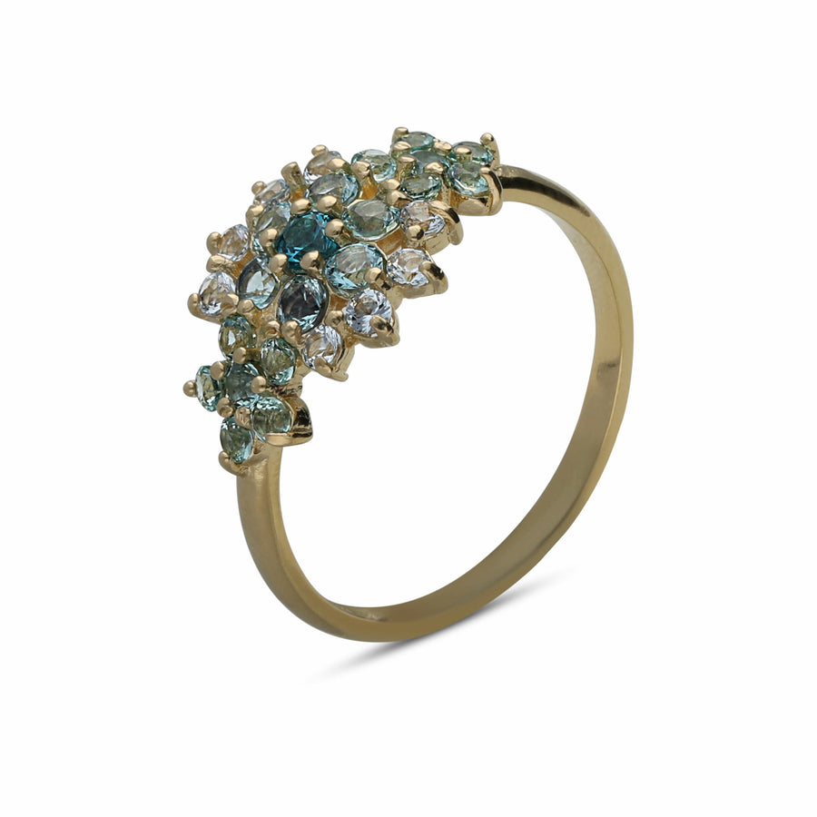 A floral rhombus ring studded with turquoise crystal stones
