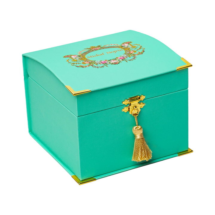 Women's wristwatch with 18K antique gold plating and a dial decorated with gold flowers 