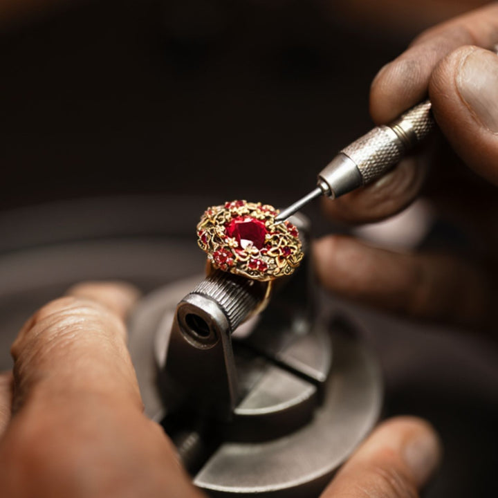 18K Gold Plated Ring with Red Zirconia M - Heritage - 5
