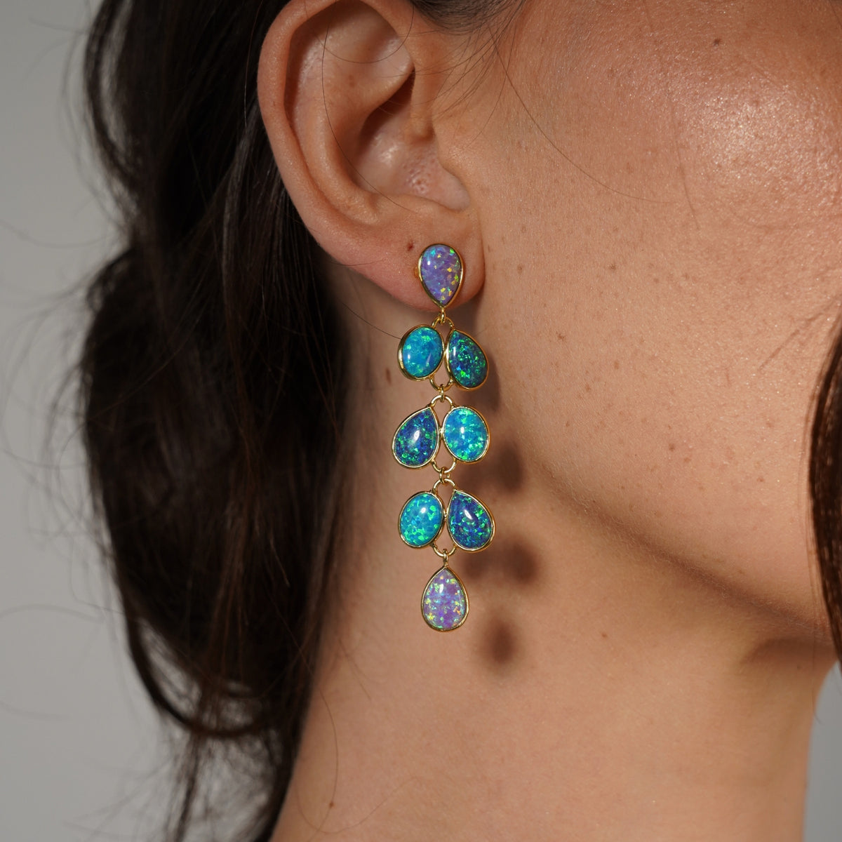 18K/24K Gold Plated Long Stud Earring with Turquoise Synthetic Opal - Mare - 10