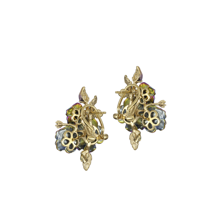 18K gold-plated earring with nano-set emerald and Monarchy enamel finish 
