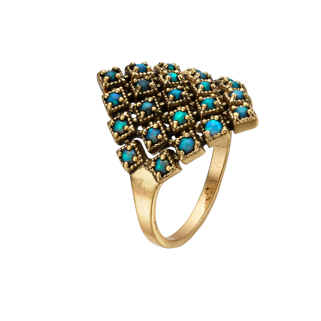 18K Vintage Gold Plated Ring with Small Diamond-Shape & Synthetic Opal - Volver
