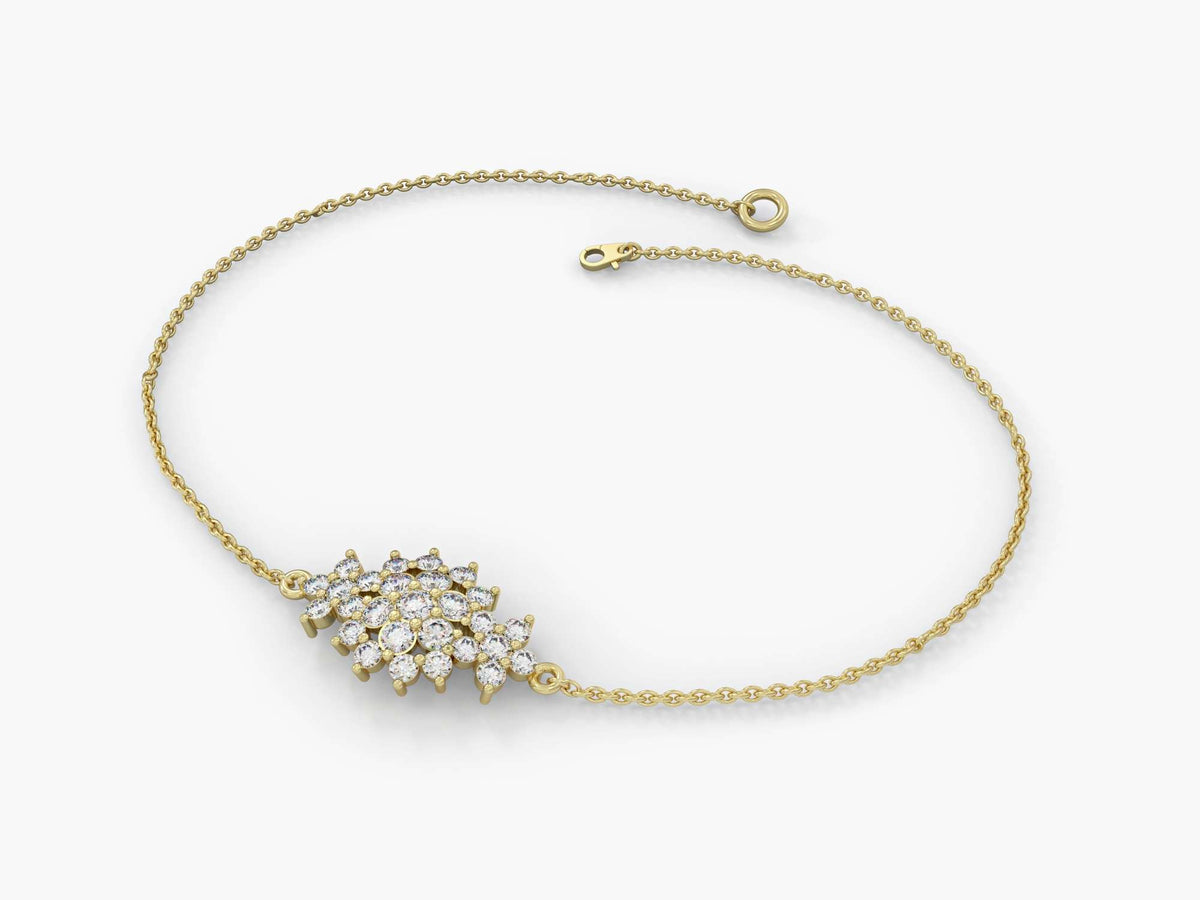 A floral rhombus bracelet studded with zircons
