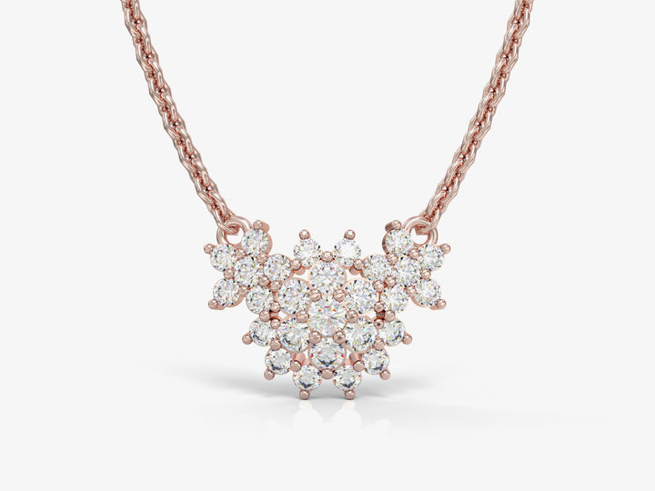 Heart flower necklace studded with zircons