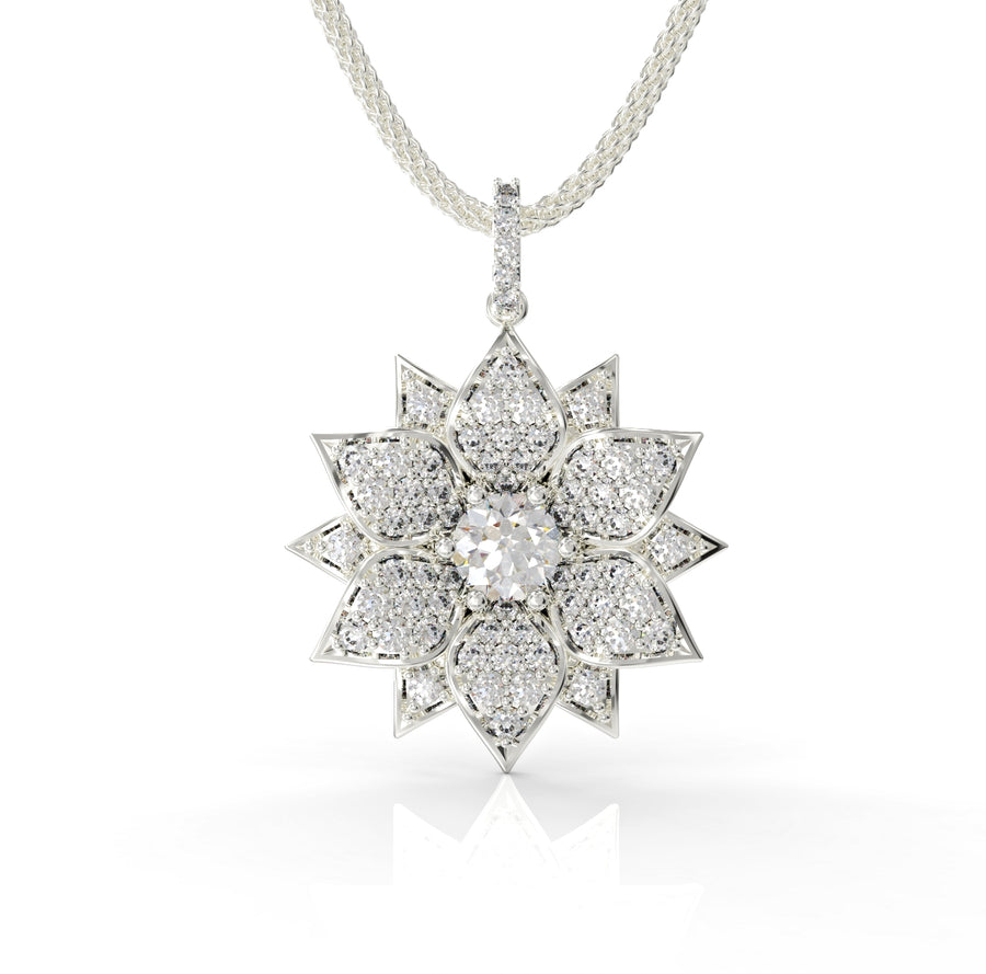 Amaryllis gold necklace