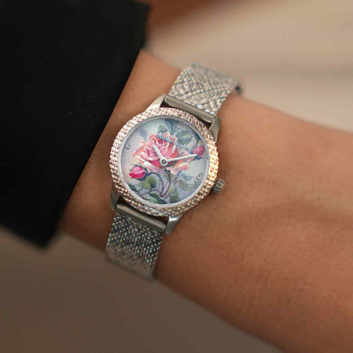 Silver-plated wristwatch for women with a dial inlaid with zirconia stones 