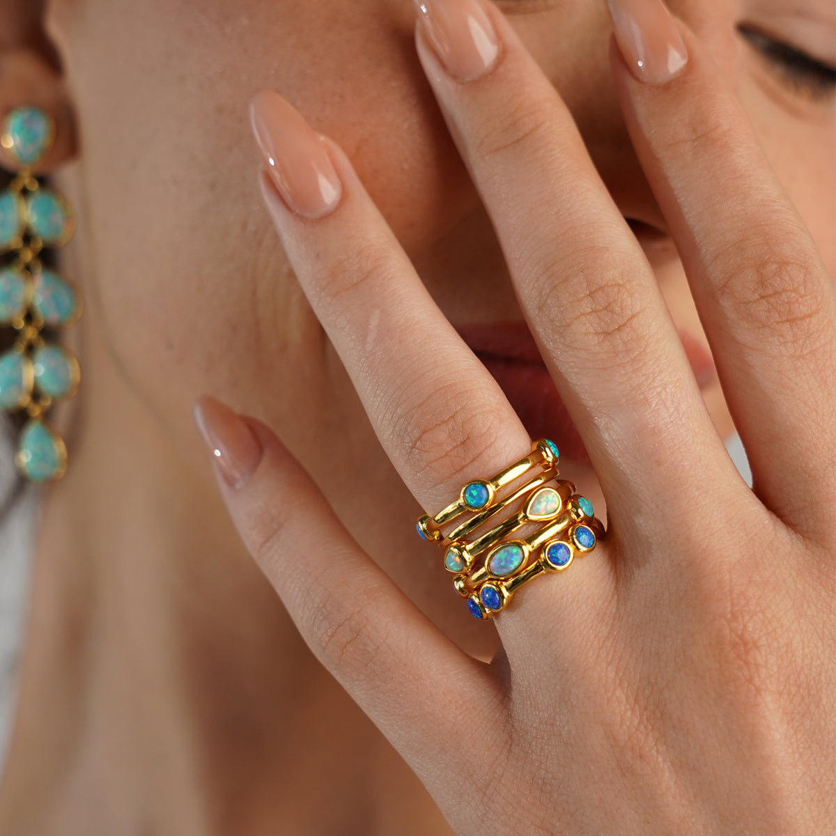 Set of 5 18K/24K Gold Plated Rings with Synthetic Opal - Mare - 17