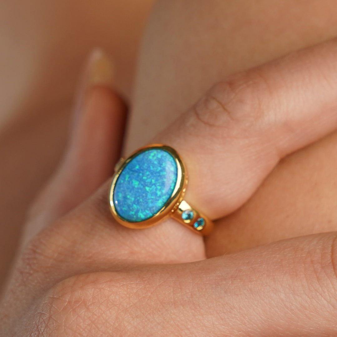 24K Gold Plated Ring with Blue Synthetic Opal - Mare - 2