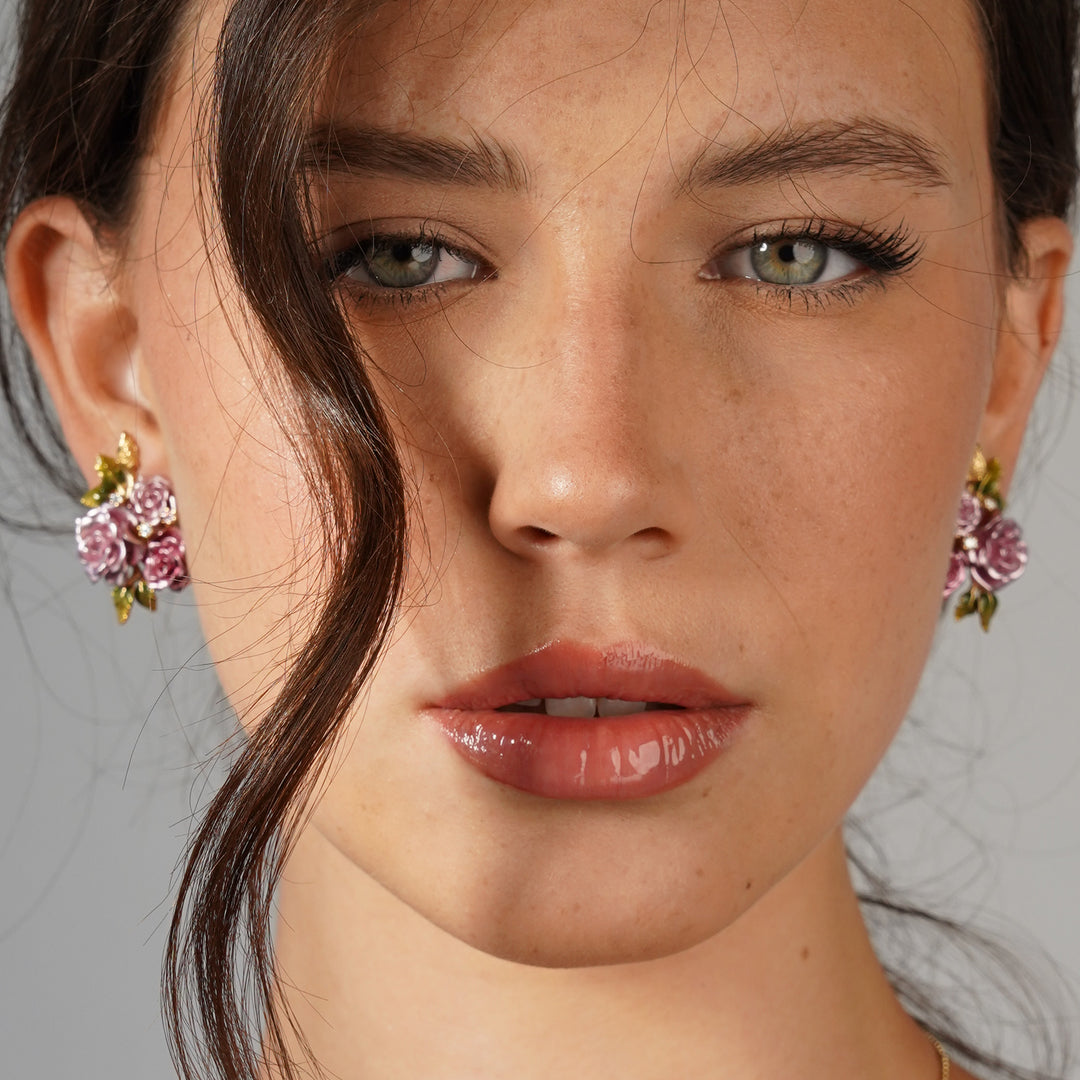 18K gold-plated earring with nano-set emerald and Monarchy enamel finish 