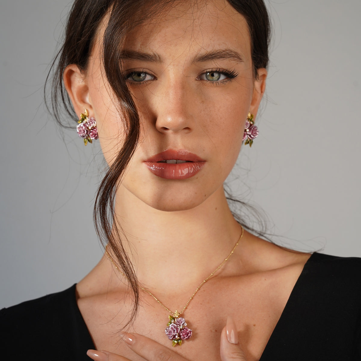 18K Gold Plated Earring with Nano Emerald & Enamel Finish - Monarchy - 7