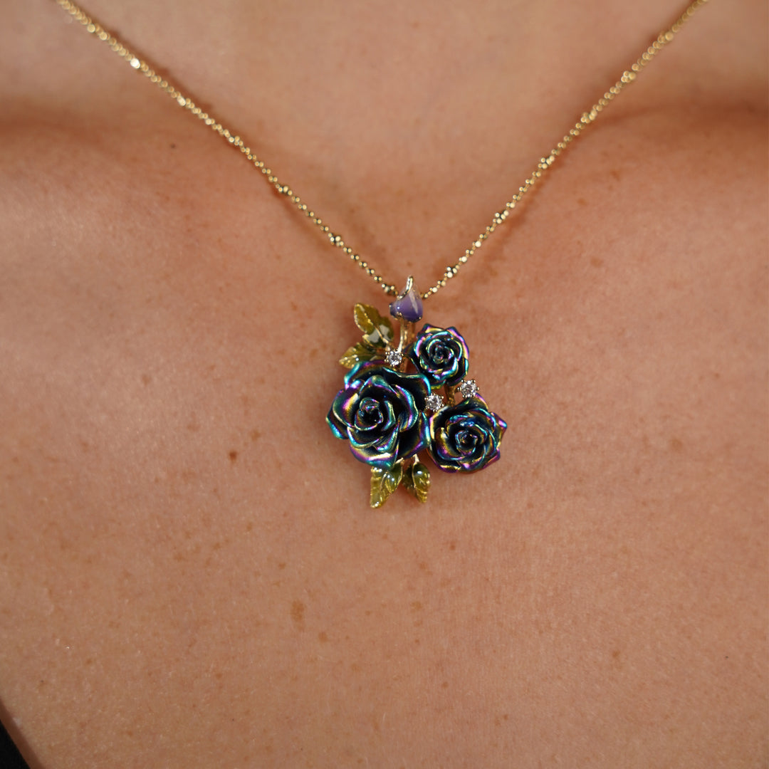 Necklace with 3-Flower Multicolor Enamel Pendant - Monarchy - 2