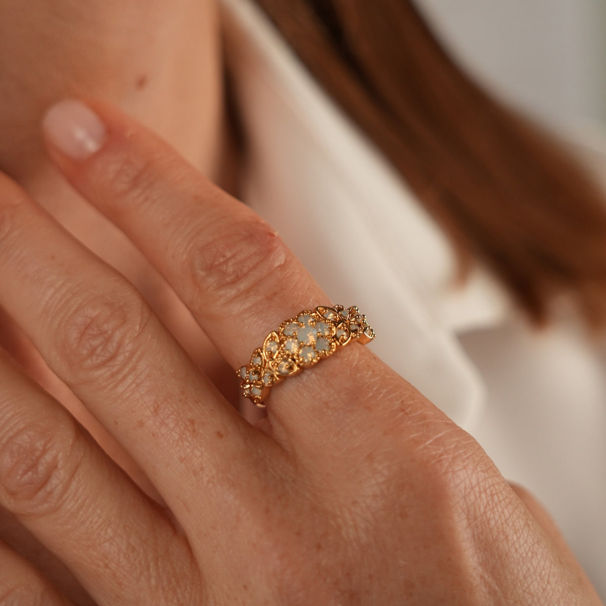 18K Gold Plated Ring with Flowers & Synthetic Opal - Volver - 4