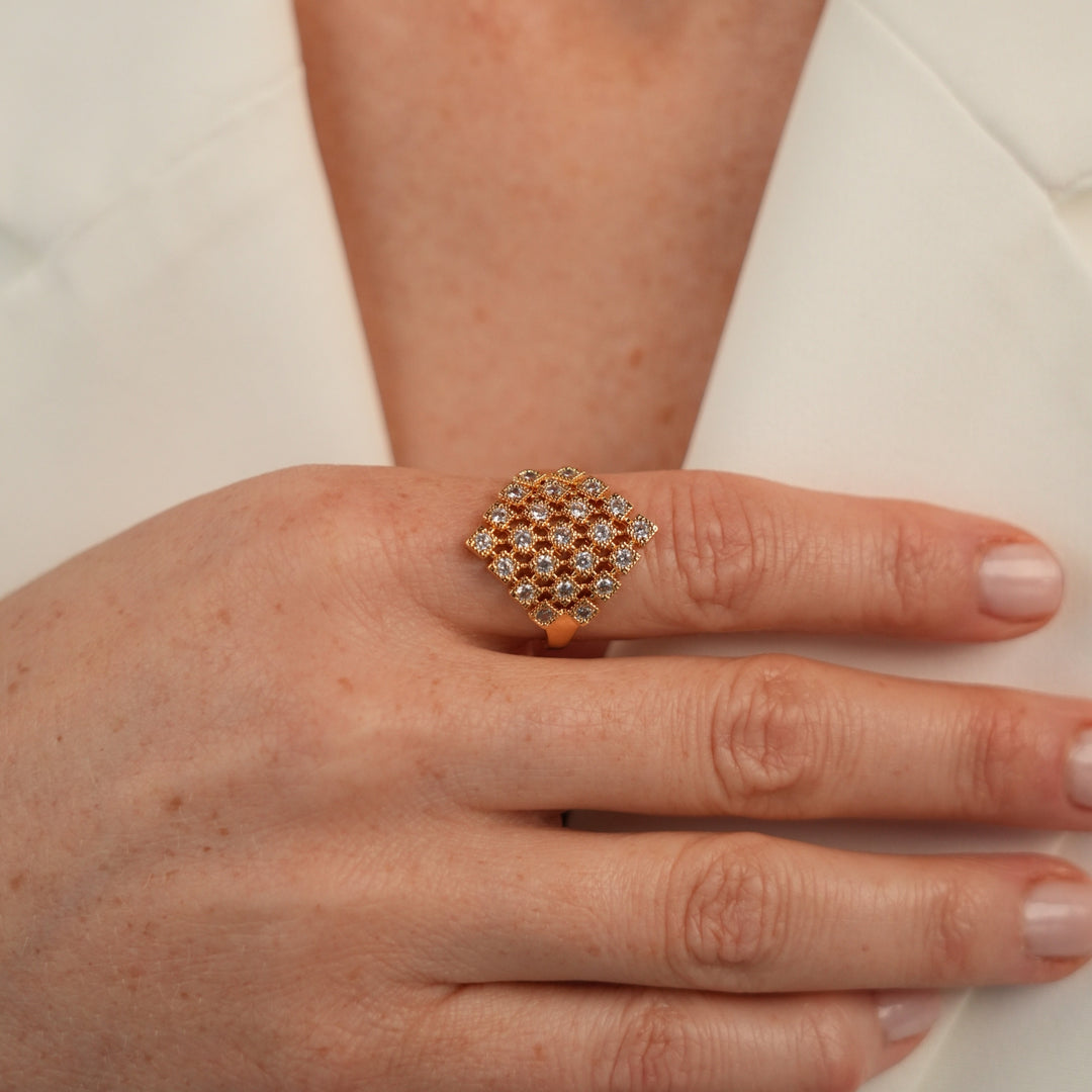 18K Gold Plated Ring with Small Diamond-Shape &amp; Zirconia - Volver - 3