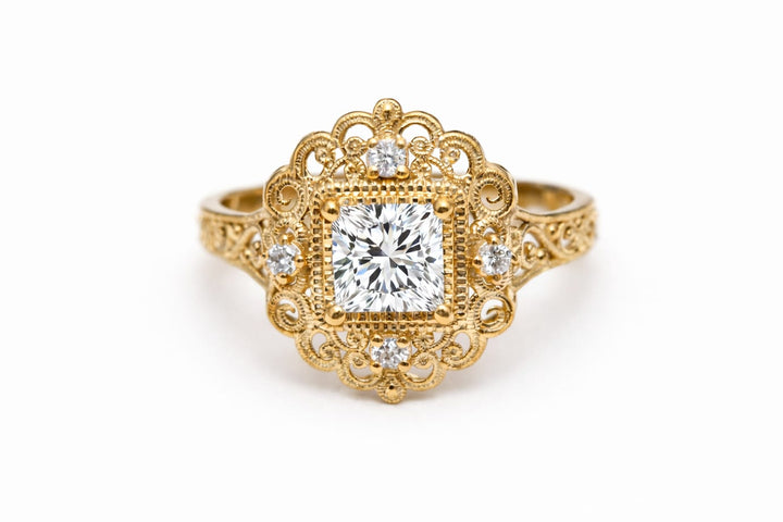 טבעת זהב אלכסנדרה יהלומים