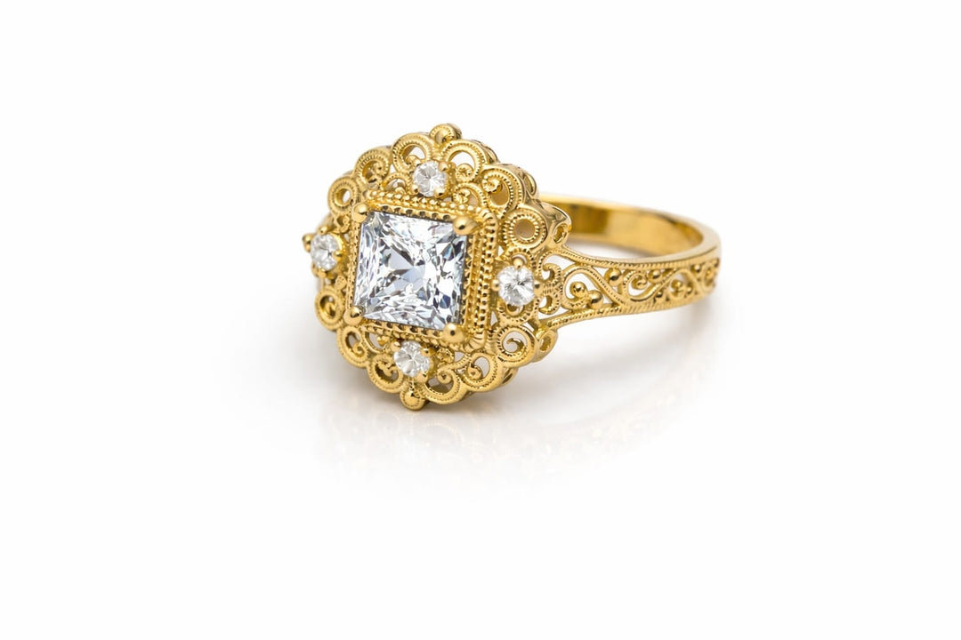 טבעת זהב אלכסנדרה יהלומים