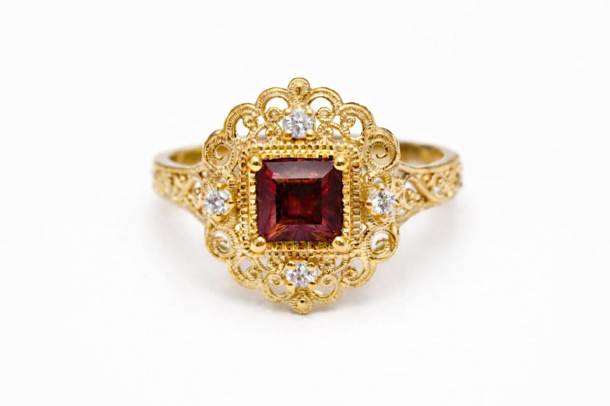 Alexandra Garnet Gold Ring