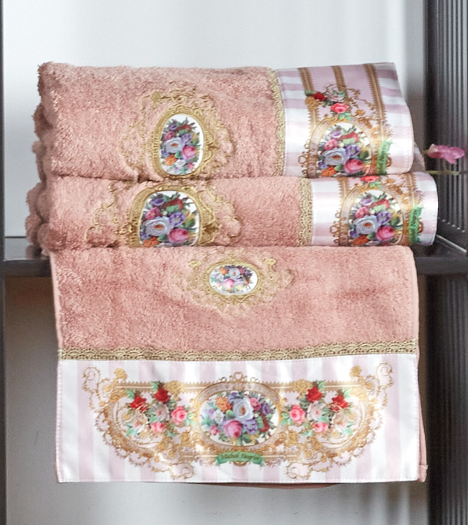 Diana designed towels