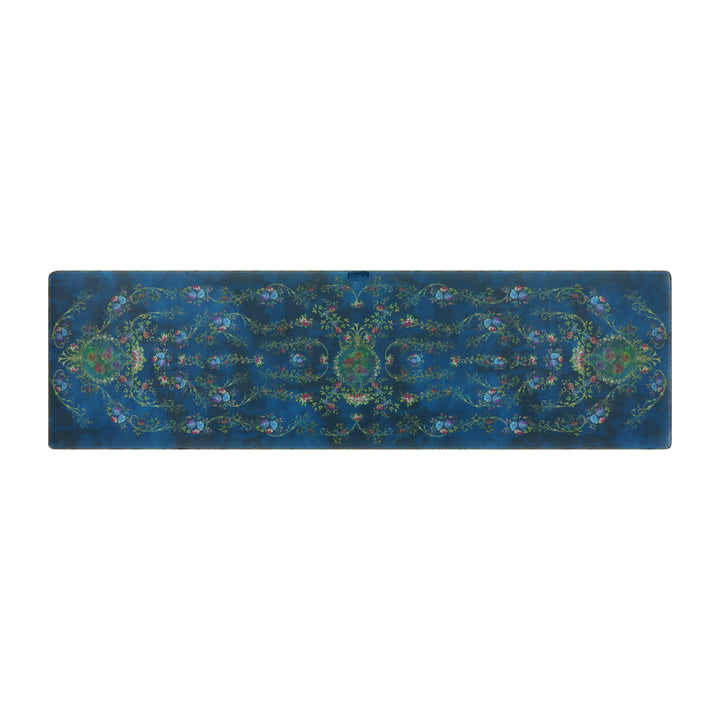 Isabella Scarf