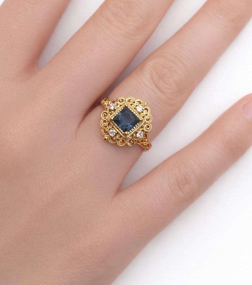 Alexandra topaz gold ring