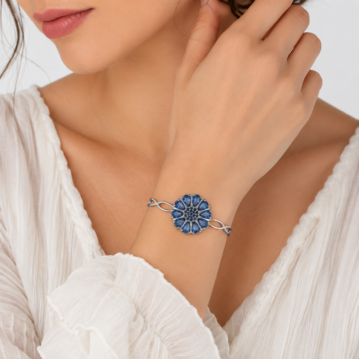 Bengal drop flower bracelet inlaid with blue crystal stones