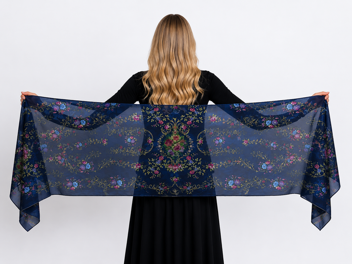 Isabella Scarf