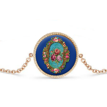 Gold bracelet with rose spring